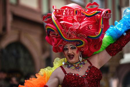 CSD Frankfurt: Bunte Botschaft für Love und Pride