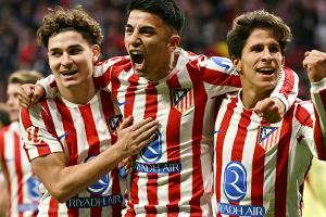 Atlético mit den meisten Spielern, Barca mit stärkstem Block
