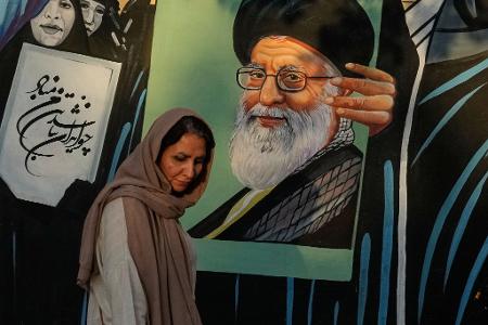 In der iranischen Hauptstadt Teheran wächst die Sorge vor Luftangriffen.