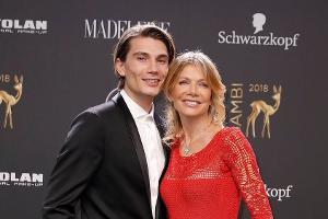 Schwiegertochter ist schwanger: Ursula Karven wird erstmals Oma