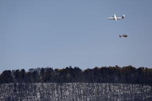 Im Süden Frankreichs kämpft die Feuerwehr weiter gegen Waldbrände.