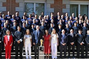 Spaniens Weltmeister feiern mit König Felipe im Königspalast