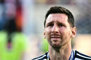 "Der Schmerz ist riesig": Messi lässt Zukunft offen