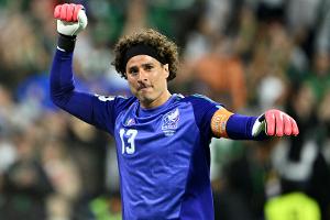 Mexikos Torwart-Ikone Ochoa beendet Fußballkarriere