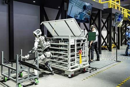 01/2026 Hyundai AI Roboter