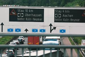 Stau Autobahn A3 A4