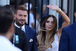 David und Victoria Beckham erholen sich nach der WM auf ihrer Jacht