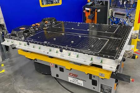 Mercedes Batteriefabrik Alabama Eršffnung