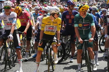 Schwarze Hose, kranke Kollegen: Rätselraten um Pogacar-Team