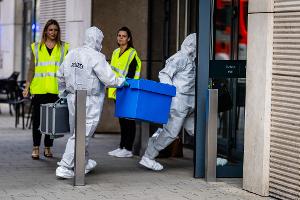 Eine Frau wurde in dem Stuttgarter Einkaufszentrum schwer verletzt.