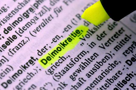 Ist die Demokratie das beste System? Nicht alle bejahen das. (Symbolbild)