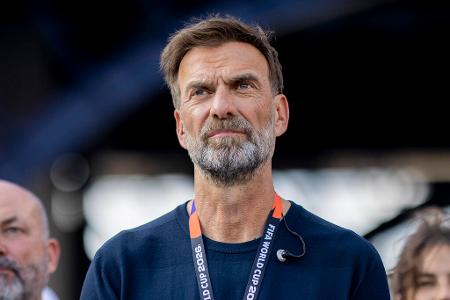 Jürgen Klopp - Schon wenige Tage nach Nagelsmanns Rücktritt wurde Jürgen Klopp als neuer Bundestrainer vorgestellt. Er bekam zunächst einen Vertrag bis nach der Weltmeisterschaft 2030.