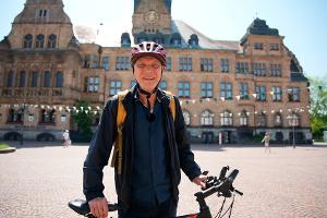 Für TV-Doku: Martin Brambach radelt 120 Kilometer durchs Ruhrgebiet