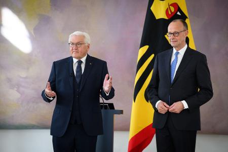 Zur Umbildung des Kabinetts ist als Nächstes der Bundespräsident gefragt. (Archivbild)
