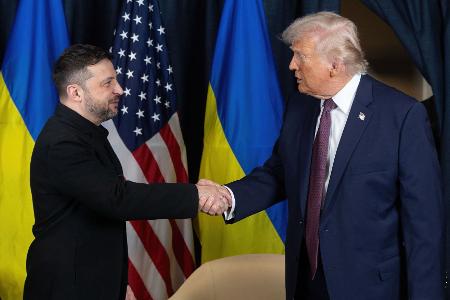 US-Präsident Trump erwartet Regierungskreisen zufolge den ukrainischen Präsidenten Selenskyj zu einem neuen Treffen in Washington. (Archivfoto)