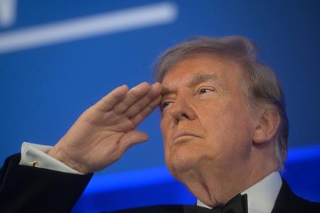 Laut Trump sind die USA weiter im Gespräch mit dem Iran. 