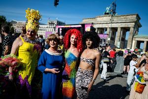 Am Brandenburger Tor gab es einen Drag* March.