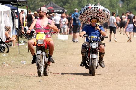 Beim Simson-Treffen in Zwickau kommt es auch auf das Outfit an. 