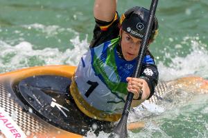 "Tut extrem weh": Funk Vierte im Kayak Cross