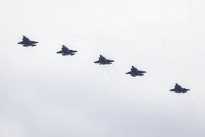 Der Iran droht im Fall von neuen US-Luftangriffen mit einer Ausweitung des Kriegsgebiets. (Archivbild)