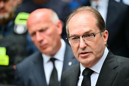 Innenminister Alexander Dobrindt spricht von einem Terroranschlag. 