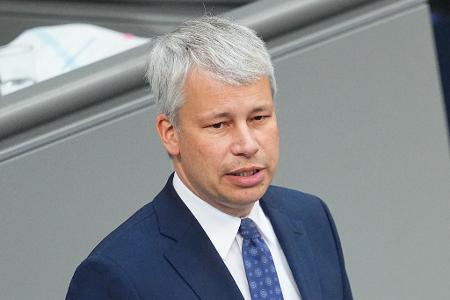 Der 47-jährige CDU-Politiker kennt das Ministerium gut. (Archivbild)