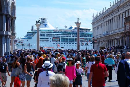 Venedig nimmt 5 Millionen Euro durch Tageseintritt ein