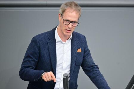 SPD-Innenexperte Sebastian Fiedler findet es richtig, das Instrumentarium zu erweitern. (Archivbild)
