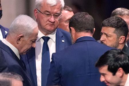 Israels Ministerpräsident Netanjahu und der ukrainische Präsident Selenskyj sprachen auch direkt miteinander.