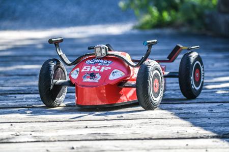 Das Bobby-Car wurde modifiziert. 
