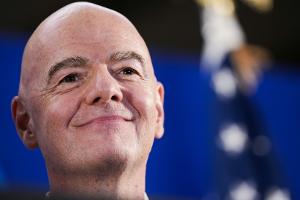 Infantino verteidigt sich: "Eine Chance, keine Verpflichtung"