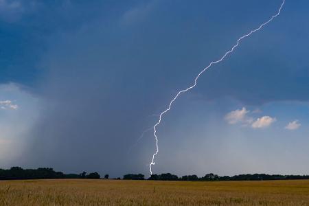 Gewitter mit starken Windböen sind heute für den Norden vorhergesagt. 
