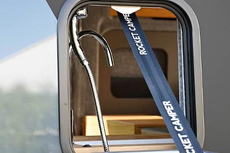 Rocket Camper One L Klappe für Außendusche