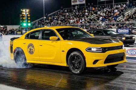 Dodge Charger Super Bee (KI generiert)