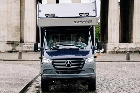 Bimobil LB 365 Wohnmobil Frontansicht mit Mercedes Sprinter Fahrerhaus
