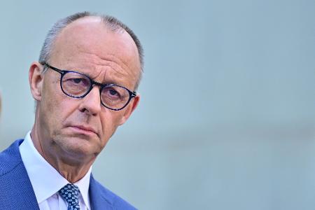 Der Kanzler tauscht nun auch eine Abteilungsleiterin im Kanzleramt aus.