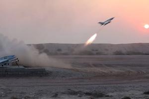 Falls die USA erneut Ziele im Iran angreifen, will Teheran im Gegenzug Ziele in Israel und den Golfstaaten attackieren. (Symbolbild)
