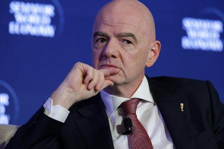 "Gedemütigt": Pressestimmen zum Rückzieher von Infantino