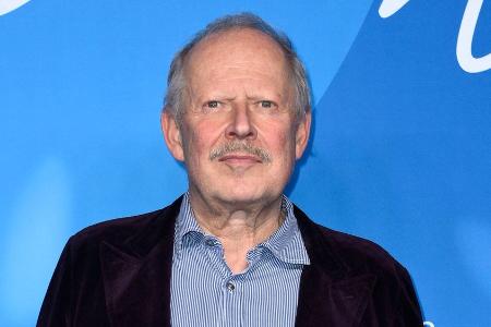 Axel Milberg freut sich: Das fünfte Enkelkind ist unterwegs
