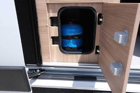 Pössl Summit Shine 640 R Evo, Gasflasche