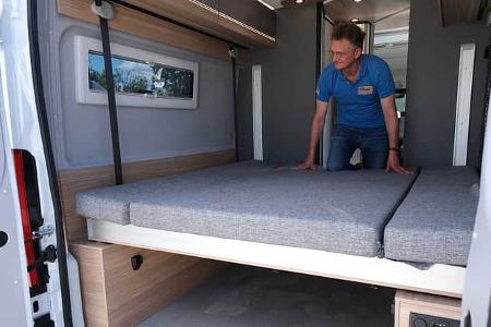 Pössl Summit Shine 640 R Evo, Campingbus, Innen