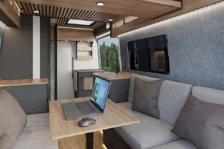 Sitzgruppe, Laptop, Arbeitsplatz, Nomade Nation Space, Campingbus