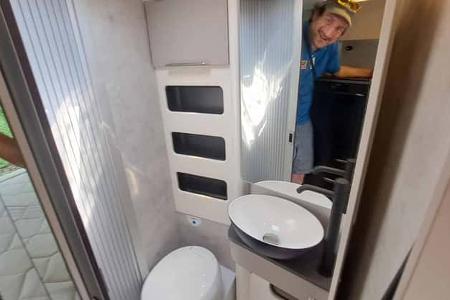 Bad, Kompaktbad, WC, Waschbecken