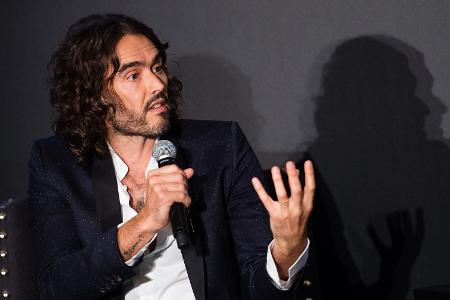 Russell Brand - Japan, Kanada, Südafrika