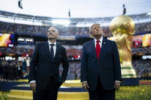 "Frei erfunden": FIFA dementiert Infantino-Anrufe bei Trump