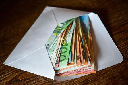 Der Schaden durch die Betrugsmaschen wächst. (Symbolbild)
