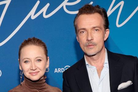 Anna Maria Mühe und Lucas Gregorowicz feiern ersten Hochzeitstag
