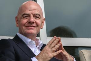 "Infanti-No Go": Pressestimmen zum Verbleib des FIFA-Chefs