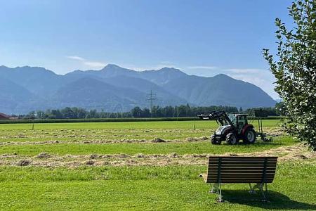 Berge, Wohnmobilstellplatz Steiner, Chiemsee, Chiemgau, Bayern, Übersee