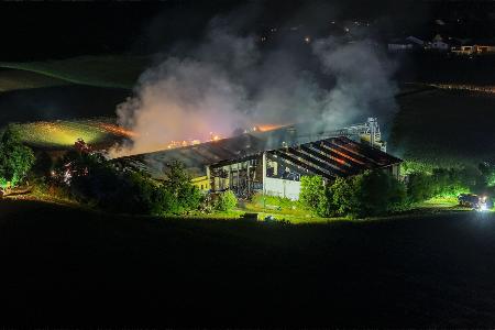 Über 1.000 Schweine wurden bei dem Brand getötet.